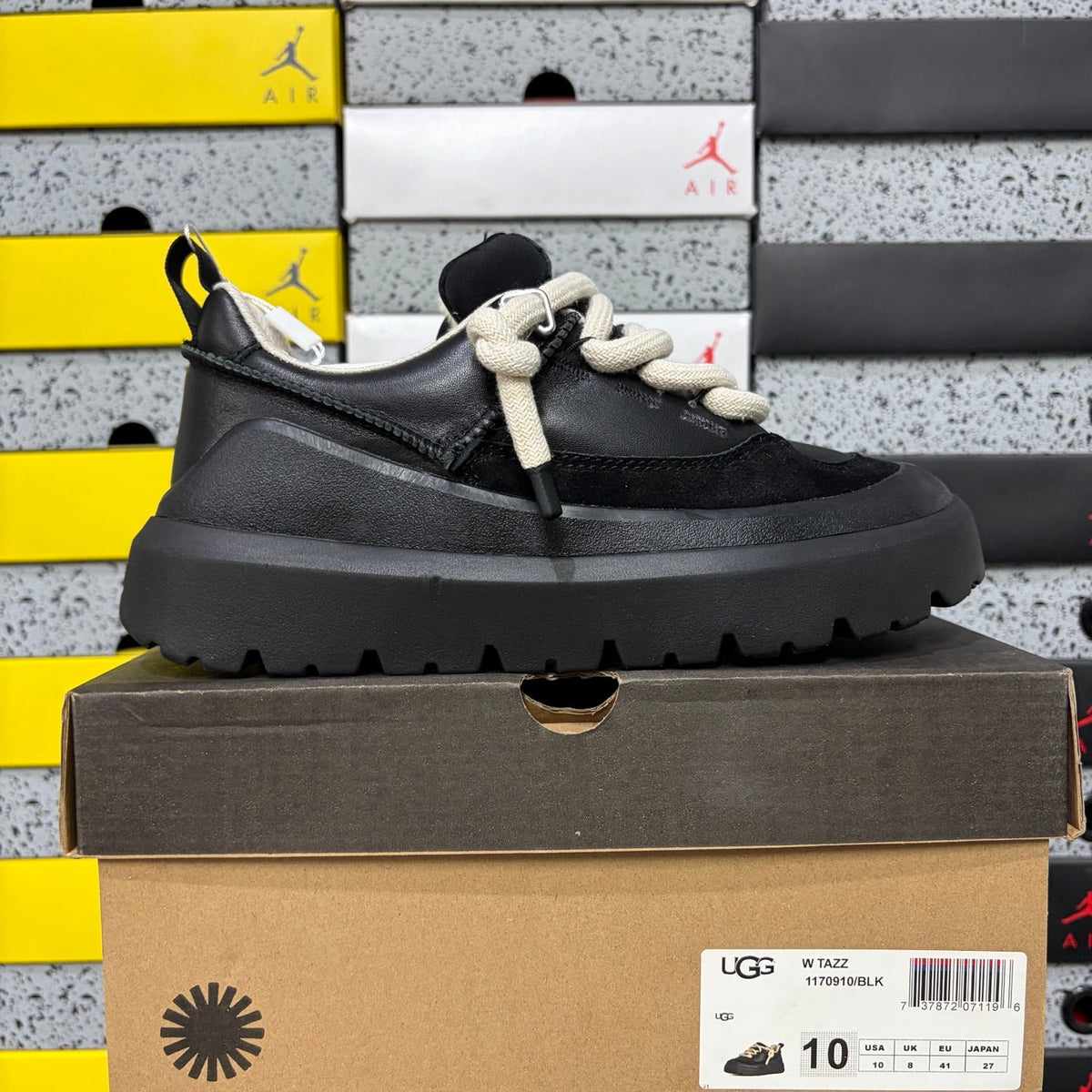UGG Tazz Platform Sneaker – Women’s Wool-Lined Lace-Up in Black