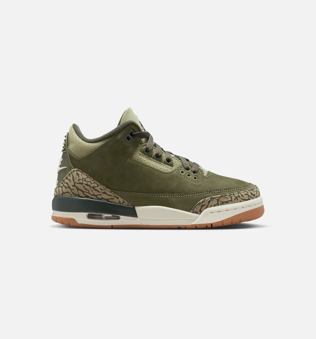 Air Jordan 3 Retro Grade School Lifestyle Shoe - Medium Olive/Sequoia/Neutral Olive/Sail