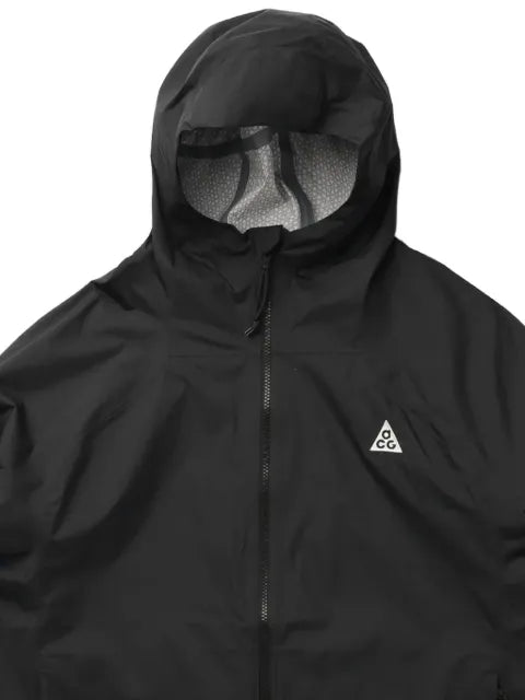 Nike ACG Phantazma jacket with zip fastening