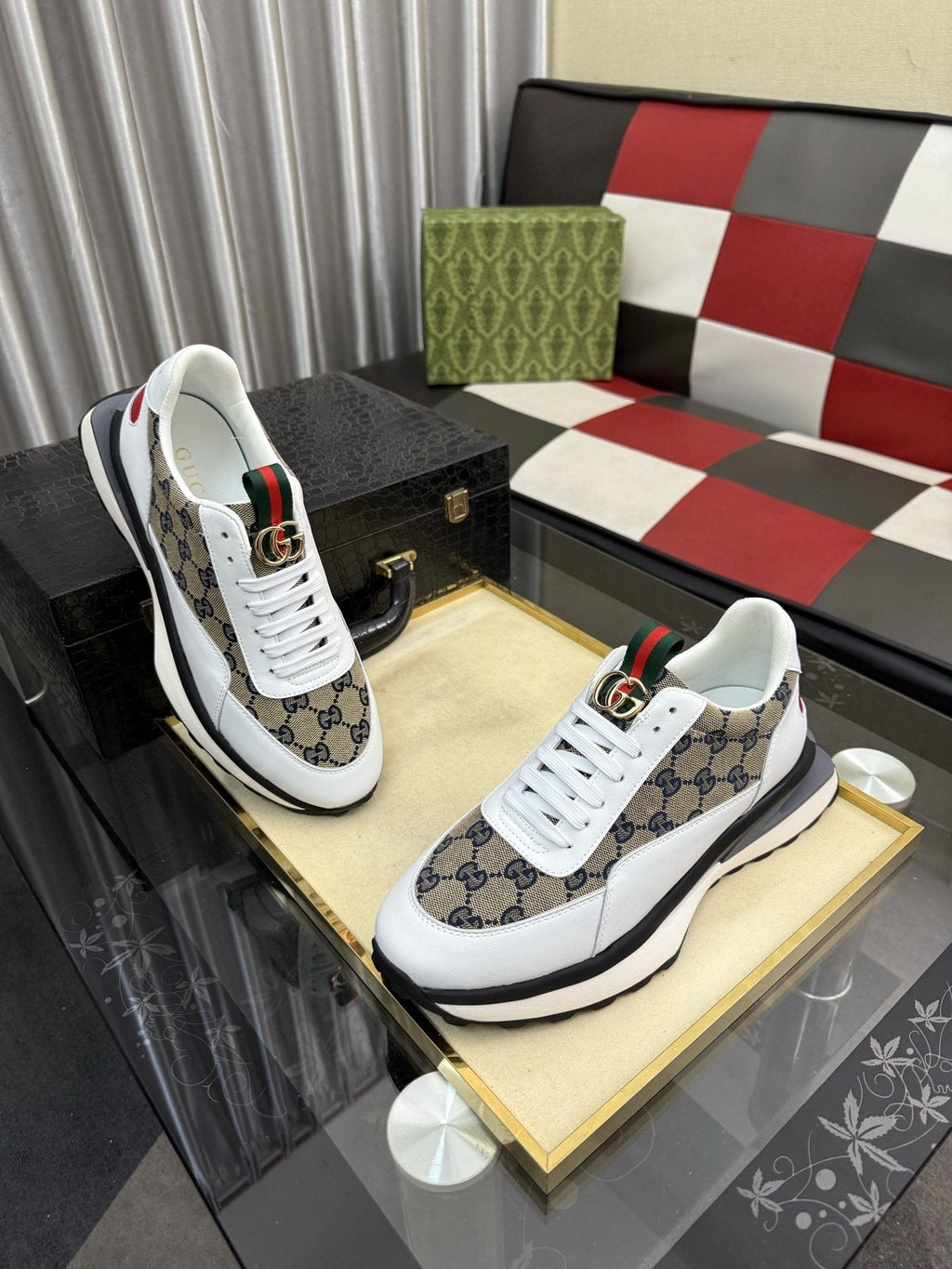 Gucci Men's Patterned Panel Low-Top Sneakers - Lace-Up Closure