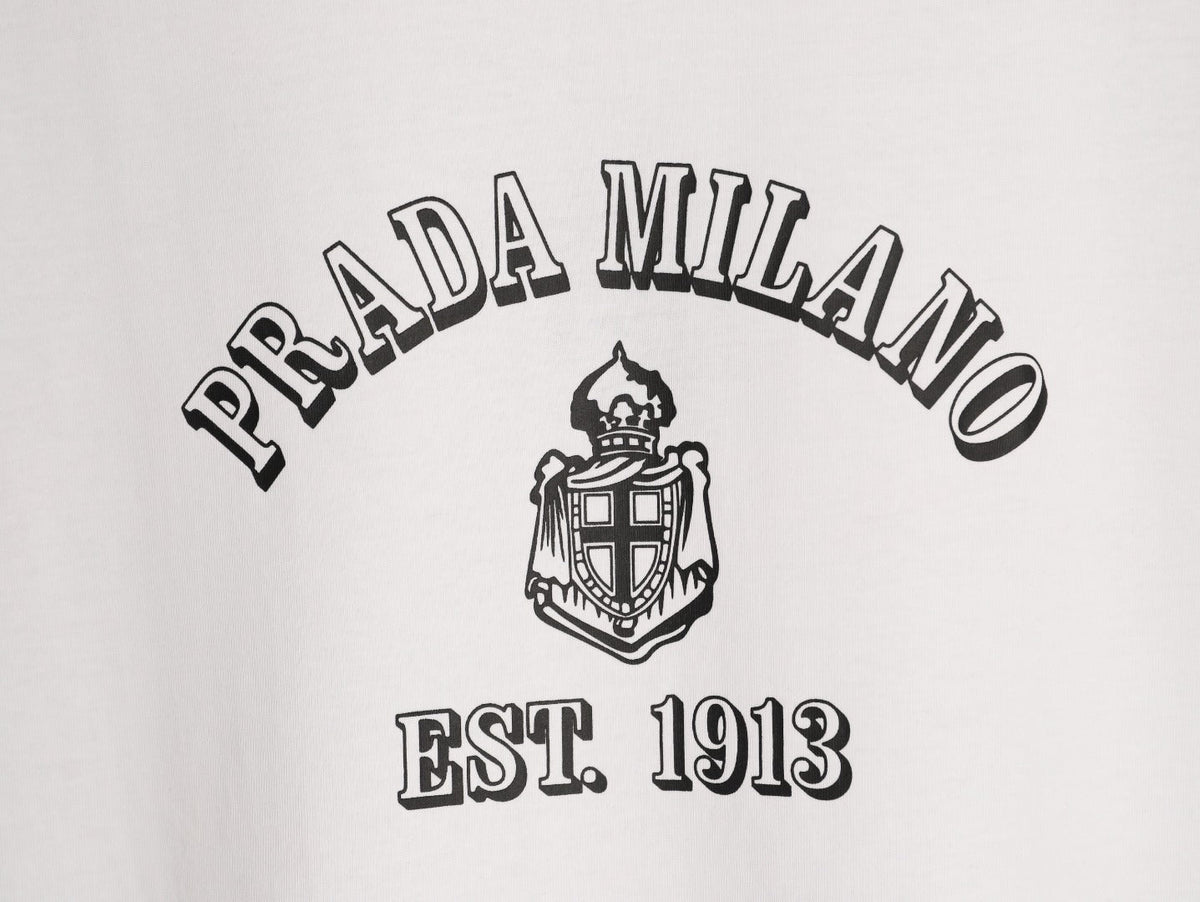 Prada 26SS Milano Logo Graphic Short-Sleeve T-Shirt - Black（副本）