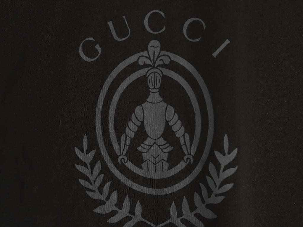 Gucci Wheat-Wreath Emblem Graphic T-Shirt - Black